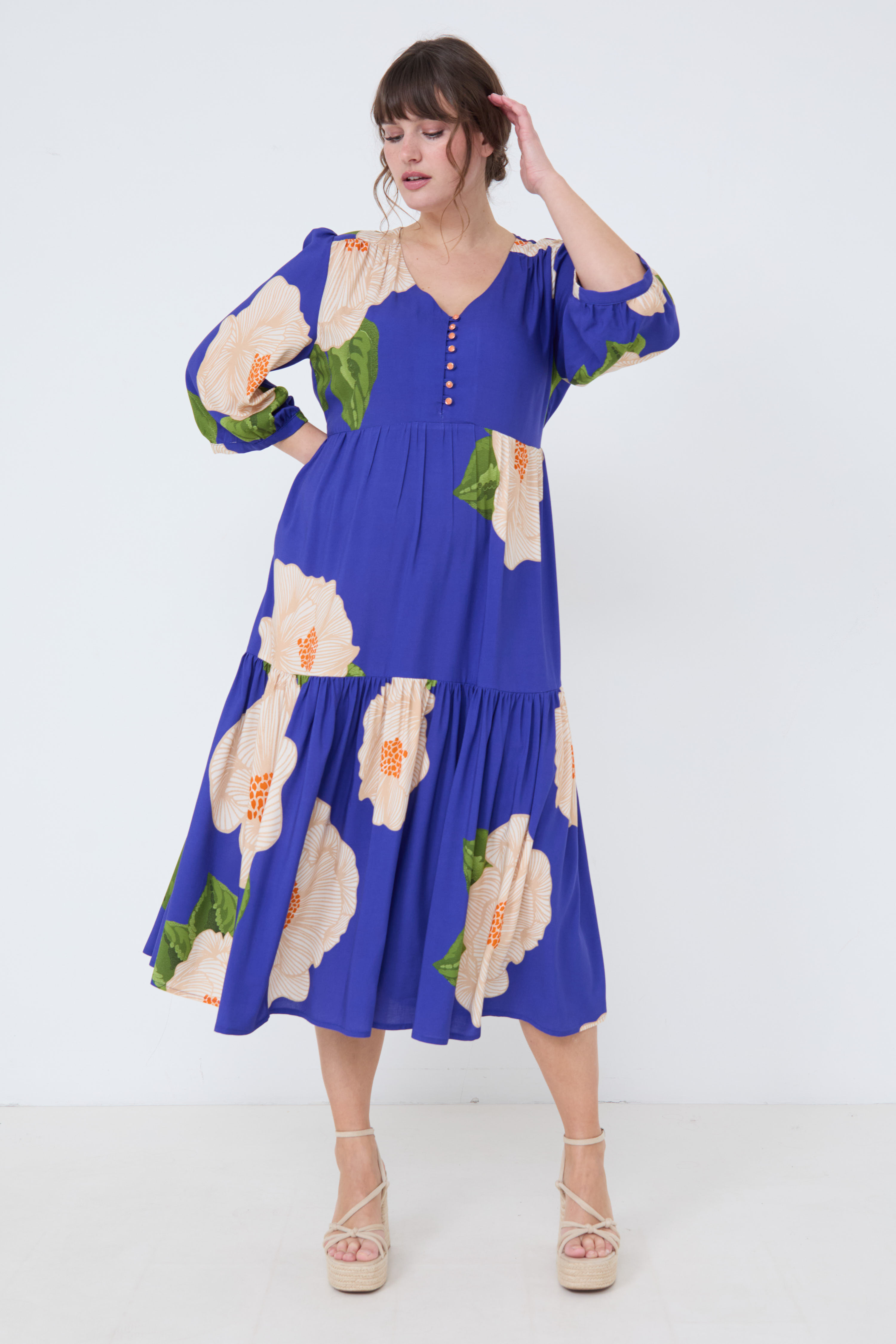 Robe longue en motif floral 